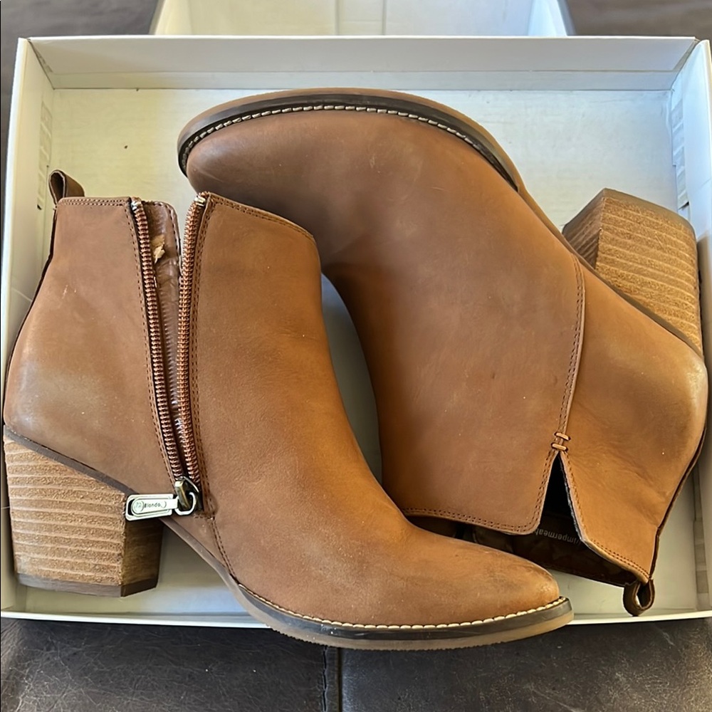 Blondo Norma Cognac Nubuck Block Heel Ankle Boots